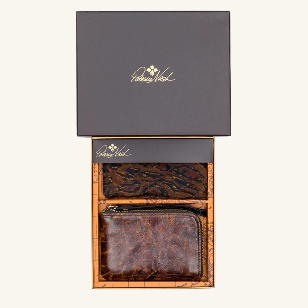 PATRICIA NASH REALA ANIMAL PRINT LEATHER WRISTLET & SCARF SET - NEW W BOX